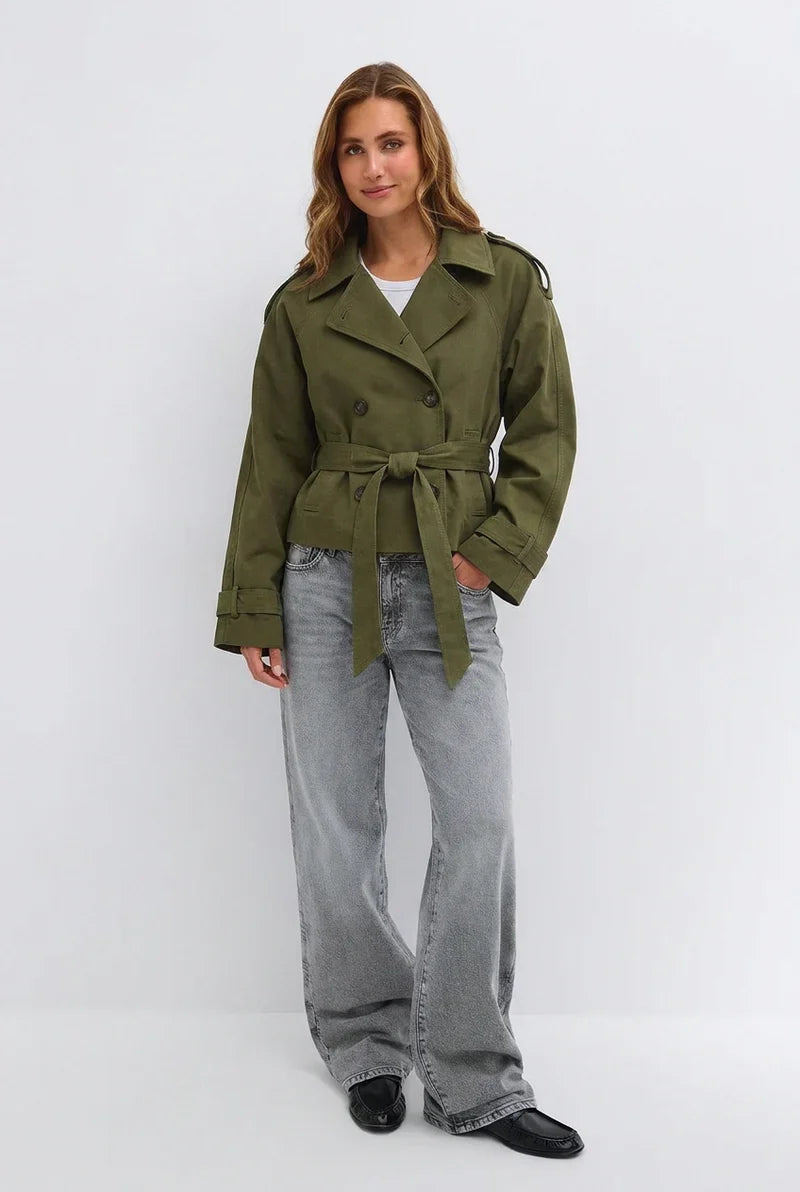 Trench col cheminée – Ceres Studio, photo 8